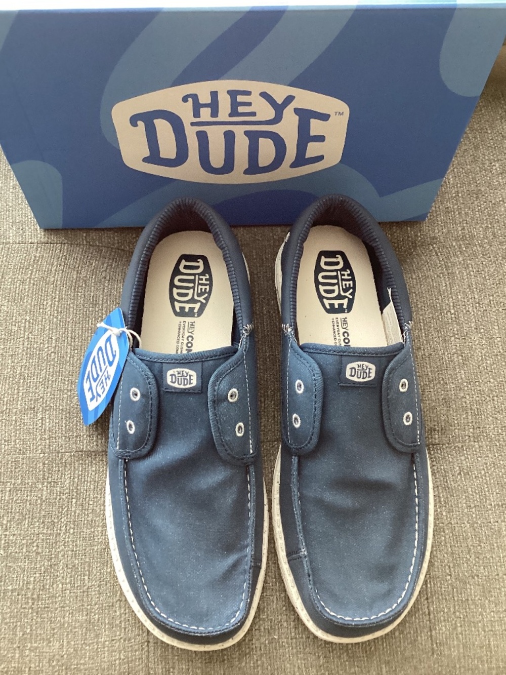 Hey Dude Men's Wally Cru Stretch Canvas Casual Moccasins, size 10